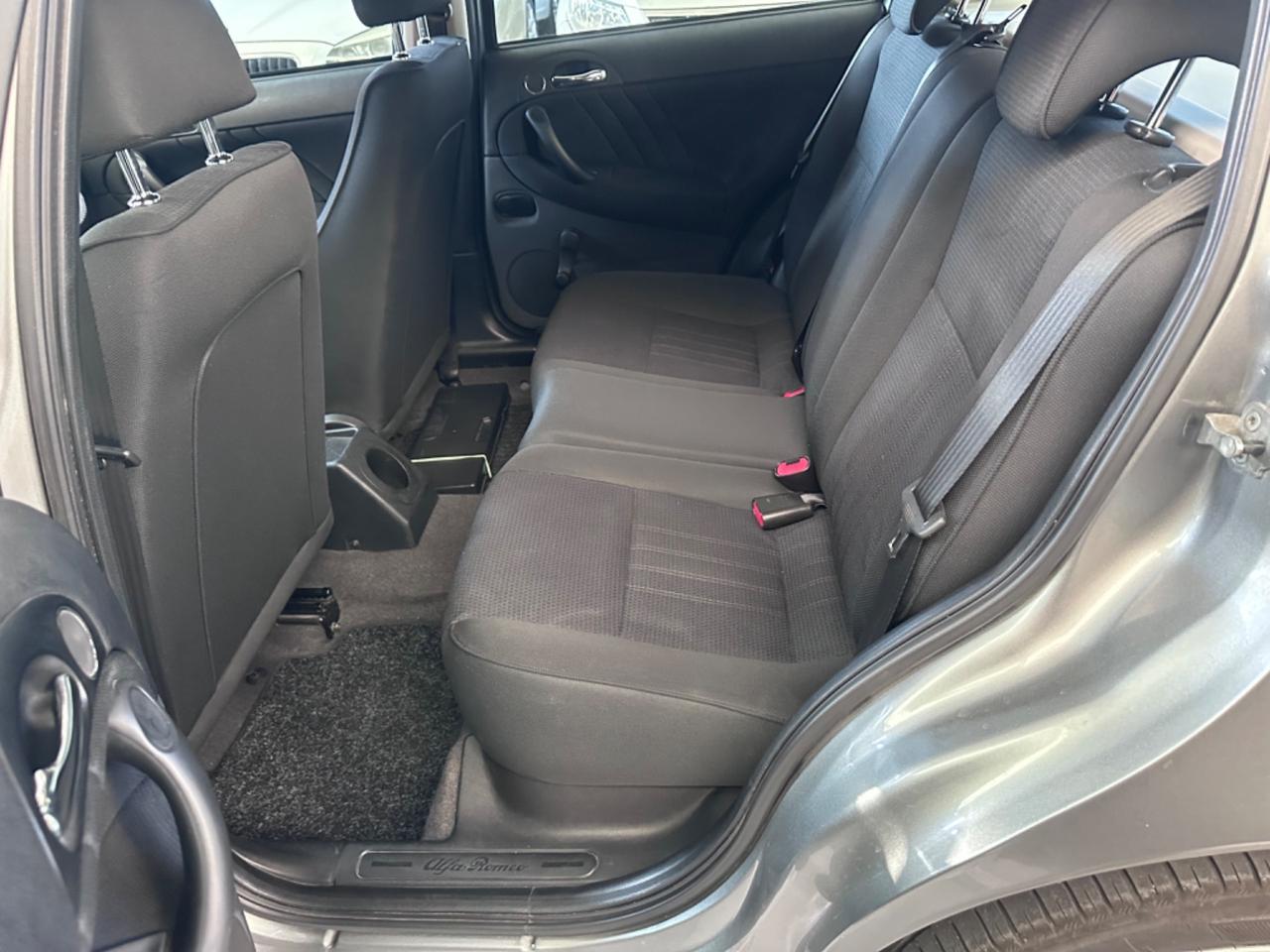 Alfa Romeo 147 1.9 JTD (120) 5 porte Progression