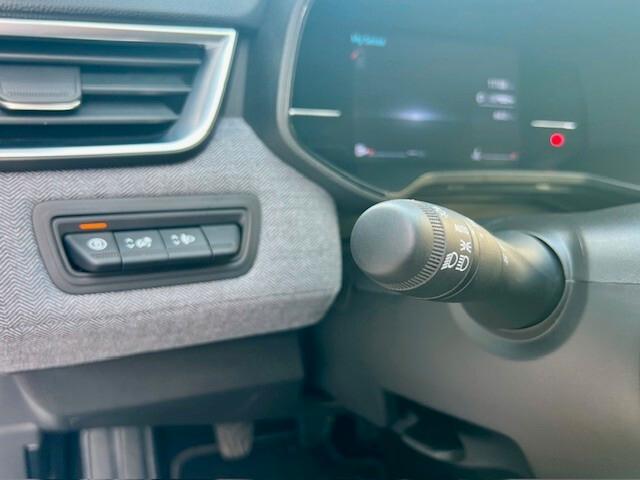 Renault Clio TCe 90 techno aziendale