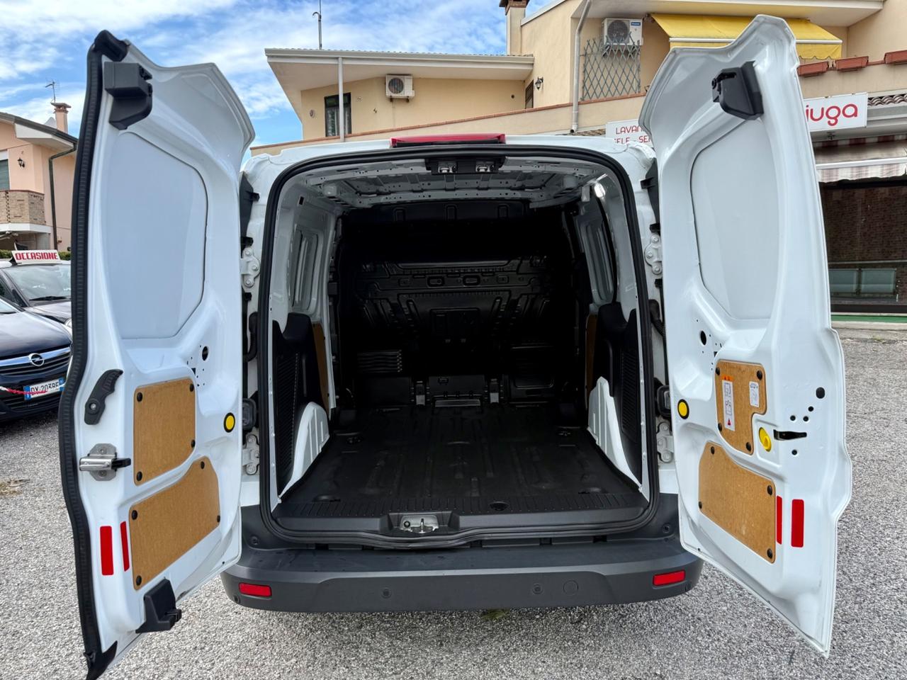 Ford Transit Connect 1.5 TDCi Ok NEOPATENTATI
