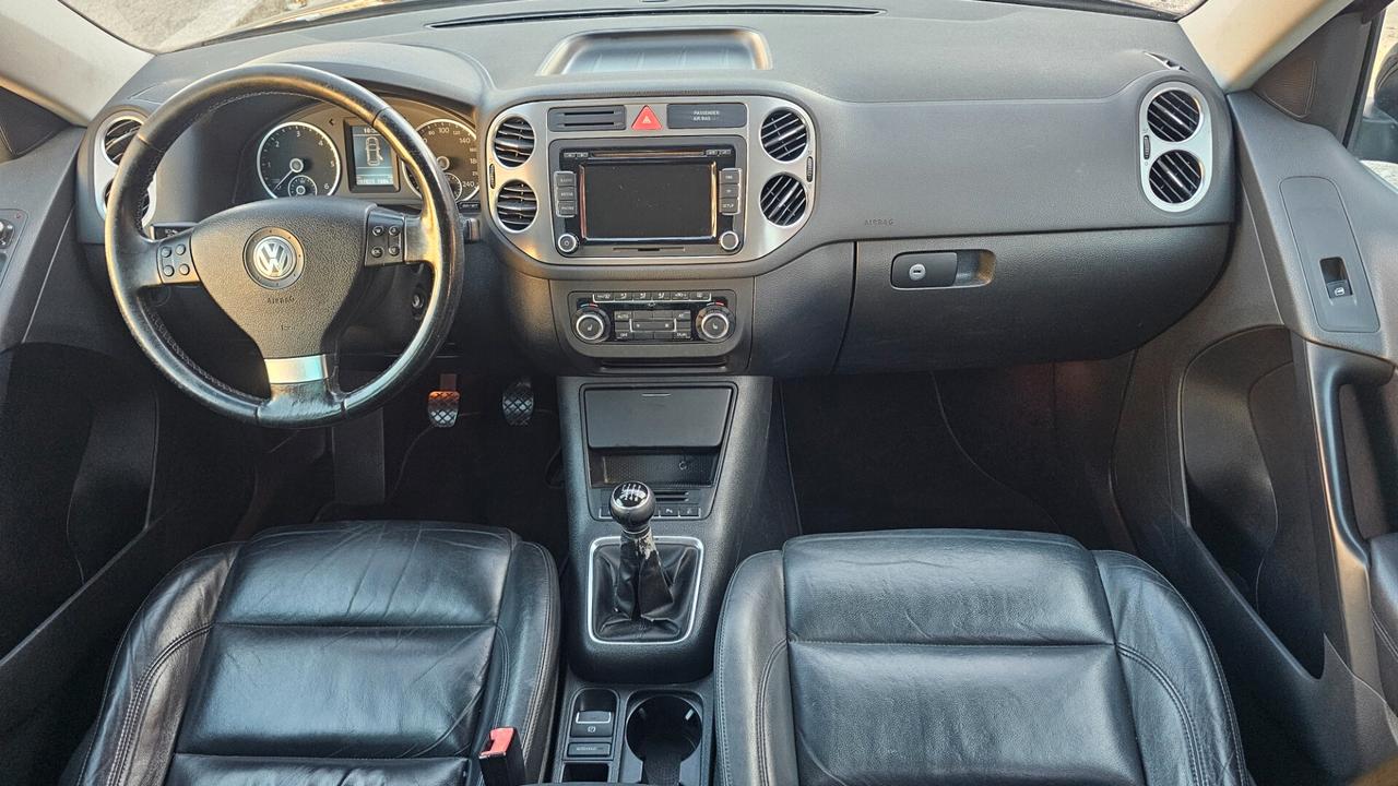 Volkswagen Tiguan 2.0 TDI DPF 4MOTION Sport & Style
