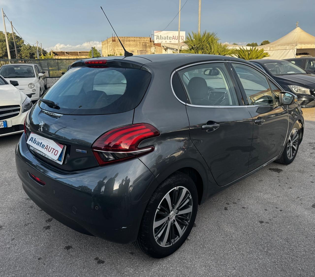 Peugeot 208 BlueHDi 120 S&S 3 porte GT Line