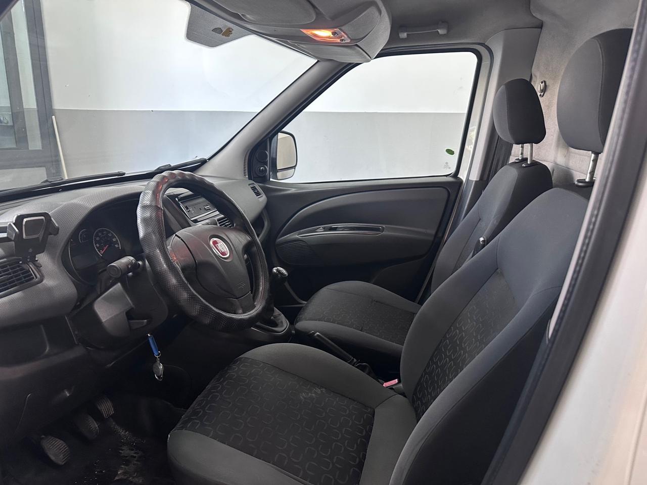 Fiat doblò 1.3 mjt 90 cv porta laterale 2014