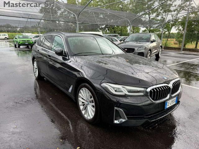 BMW 540 Touring LCI 540d mhev 48V xdrive Luxury - GE499SK