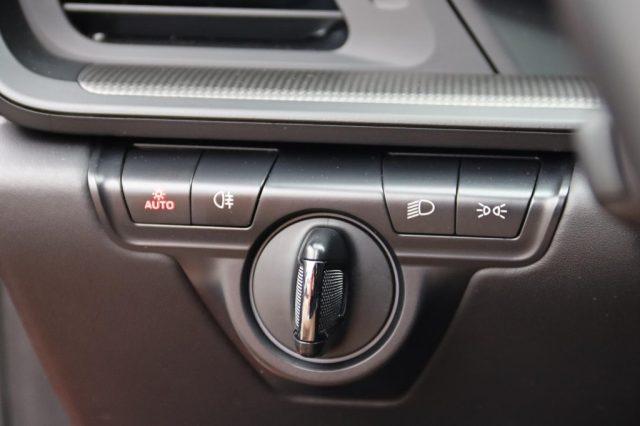 PORSCHE 911 992 Carrera 4 GTS Orange Lava