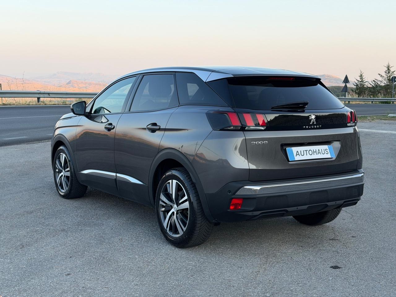 Peugeot 3008 1.5 BlueHDi 130cv 2023 - 81.000km