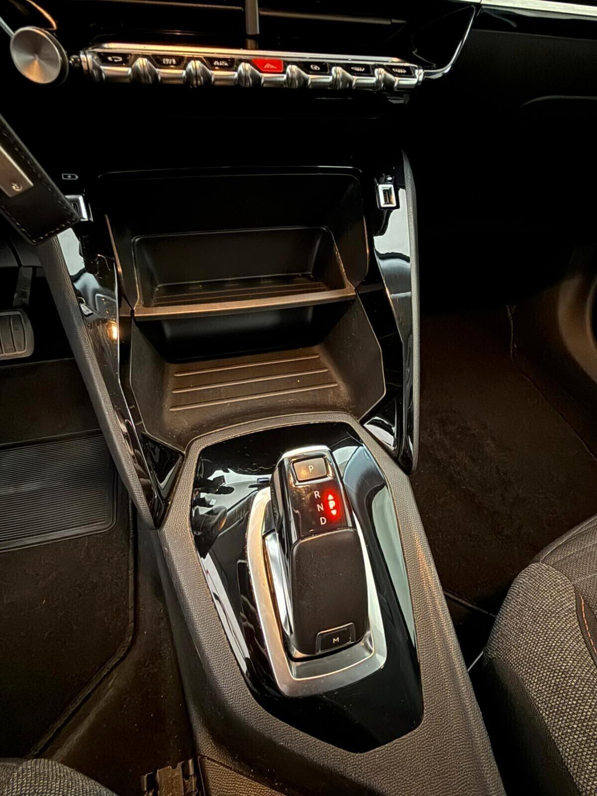 Peugeot 2008 BlueHDi 110 S&S Active Pack