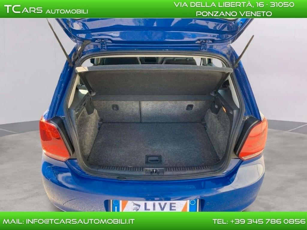 VOLKSWAGEN POLO 1.4 BENZINA - NEOPATENTE