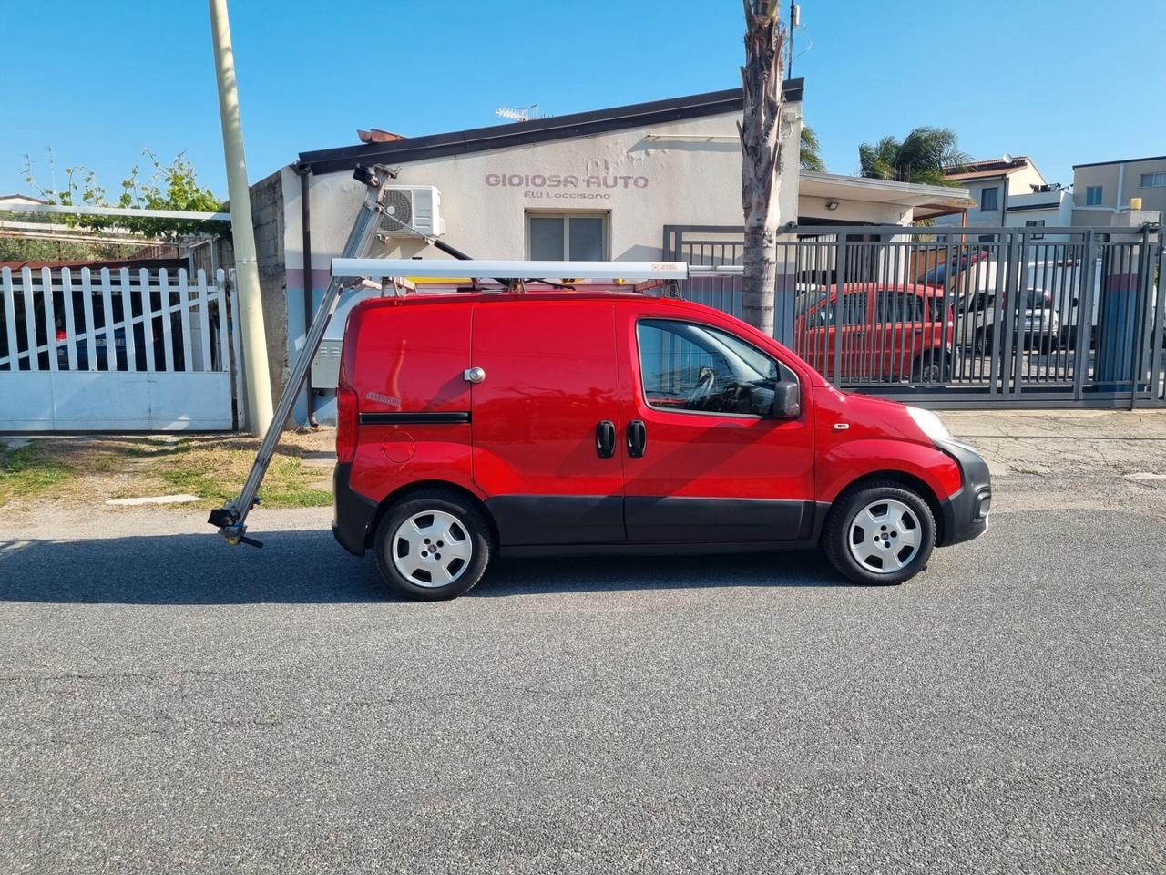 Fiorino 1.3 MJT 95CV Adventure ex Telecom