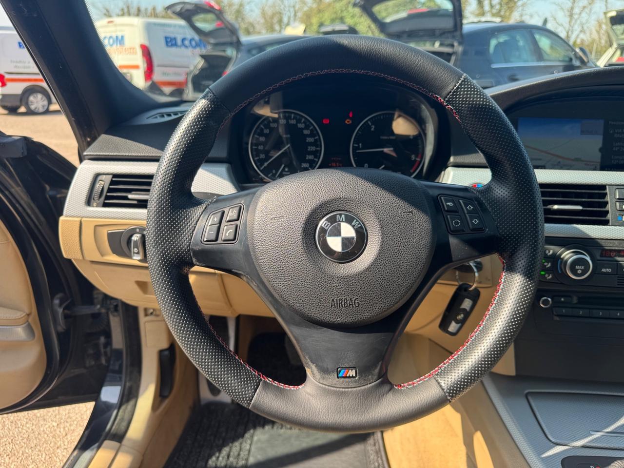 Bmw 320d Touring M-Sport auto tetto navi pelle