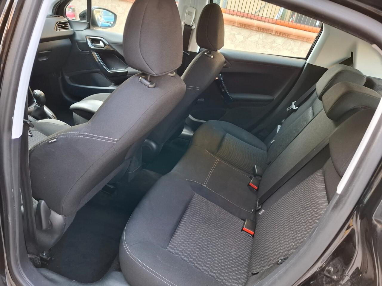 Peugeot 208 - 1.2 Leone Blu