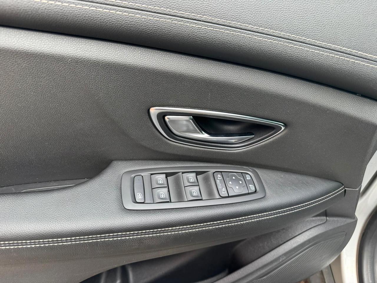 Renault Scenic Scénic 1.5 dCi 110CV EDC Energy Intens