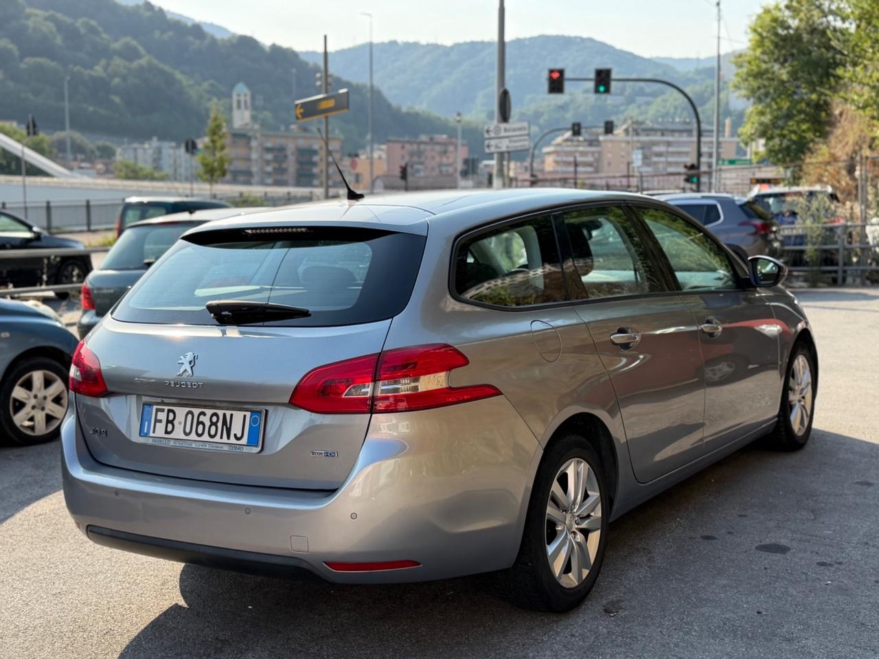 Peugeot 308 BlueHDi 120cv euro6 - 2016 manuale
