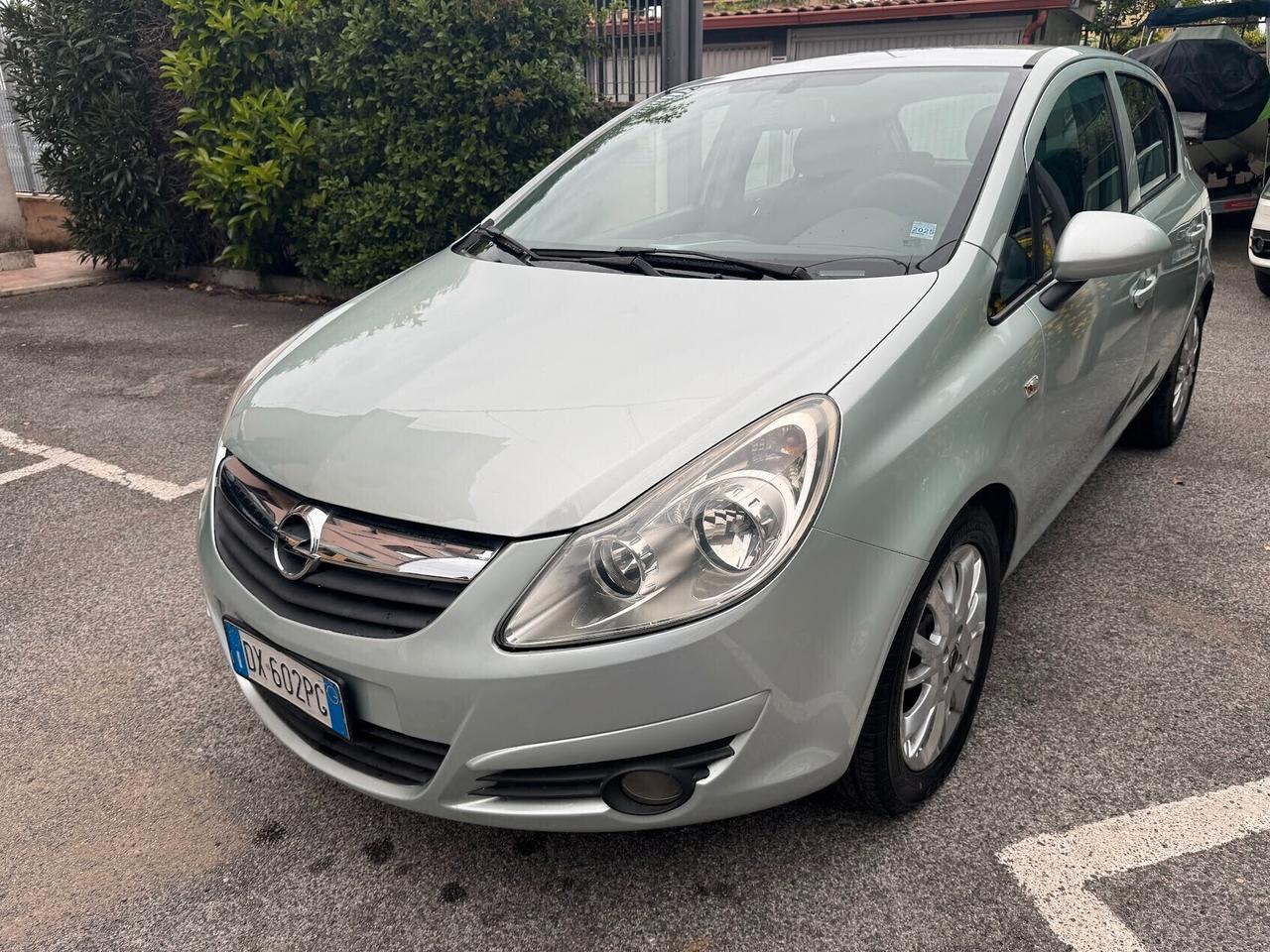 Opel Corsa 1.2 80CV 5 porte GPL neopatentati