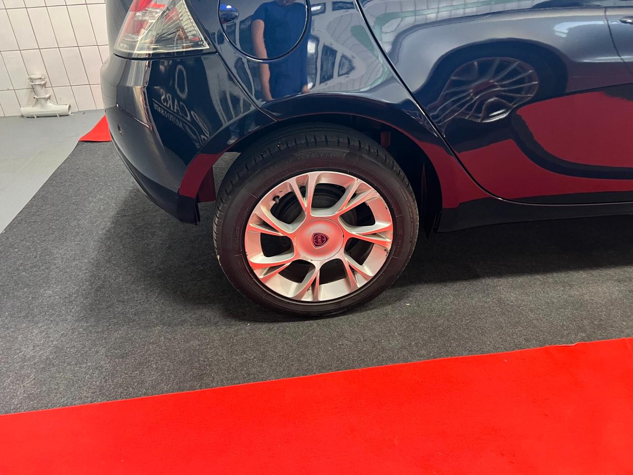 Lancia Ypsilon 1.2 69 CV 5 porte GPL Ecochic Gold