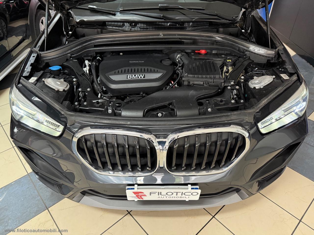 BMW X1 xDrive20d Business Advantage TETTO PANORAMICO - FULL LED