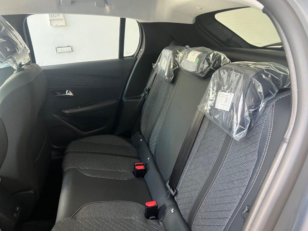 Peugeot 208 Hybrid 110 e-DCS6 Allure da €229,00 mensili