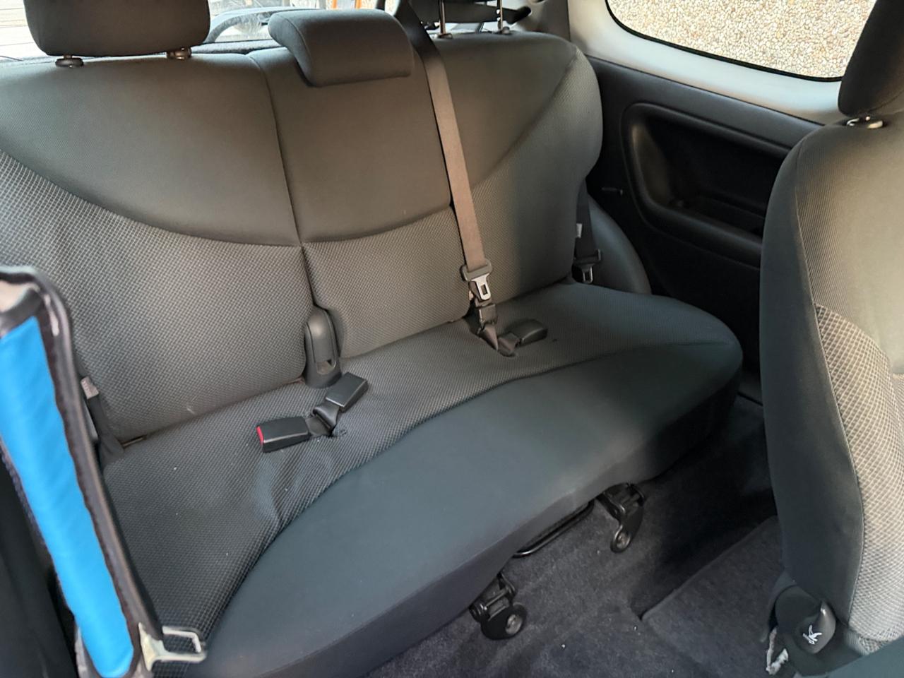 Toyota Yaris 1.3i benzina euro4