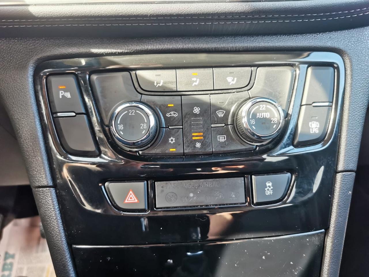Opel Mokka X 1.4 Turbo Ecotec 140CV Innovation