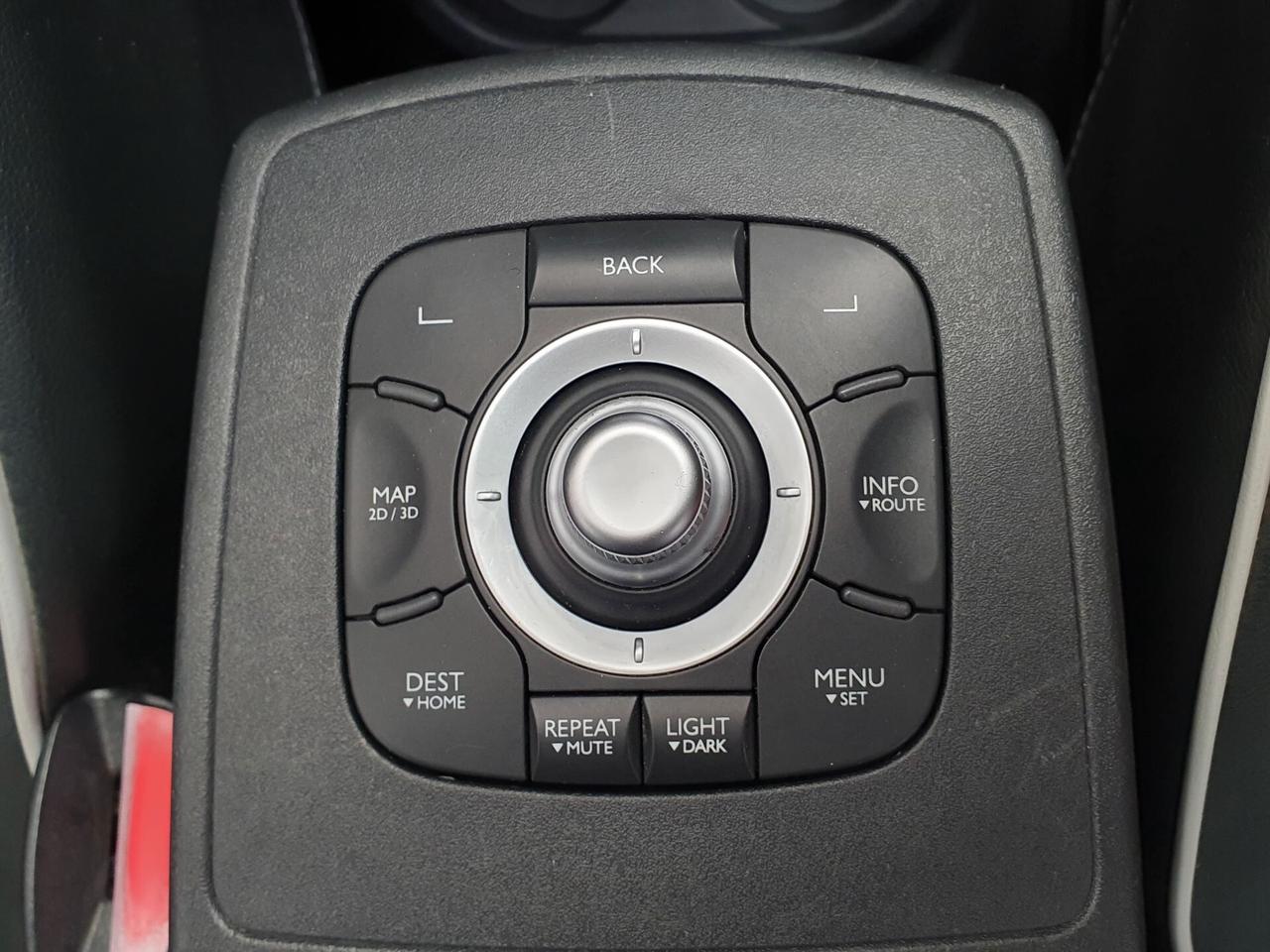 Renault Scénic XMod 1.5 dCi 110CV Live 2012
