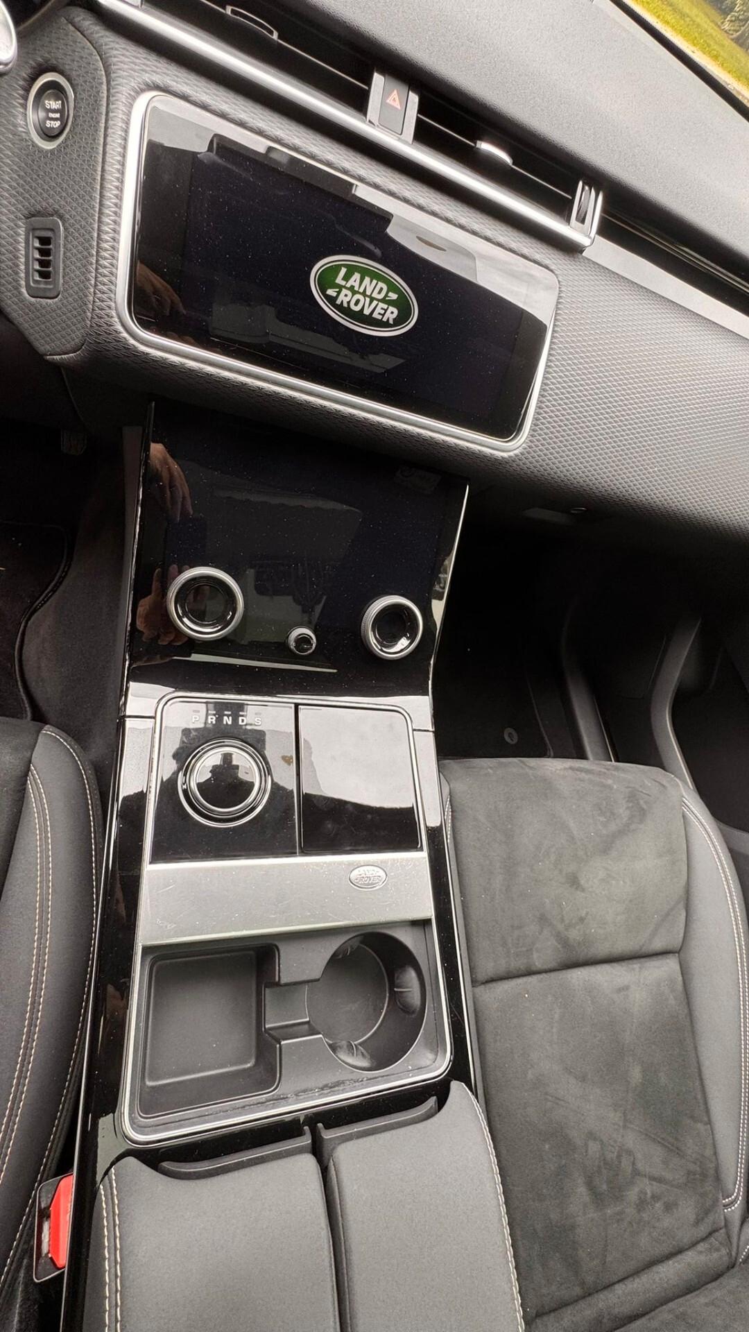 Land Rover Range Rover Velar Range Rover Velar 2.0D I4 180 CV R-Dynamic HSE