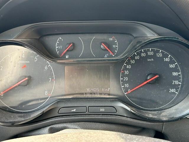 Opel Crossland 2022 1.5 ECOTEC D 110 CV Start&Stop Edition sinistrata incidentata