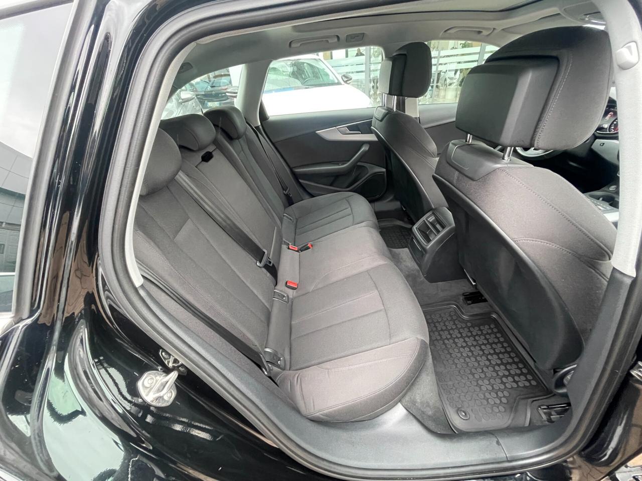 Audi A4 Avant 2.0 TDI 150 CV S tronic Business