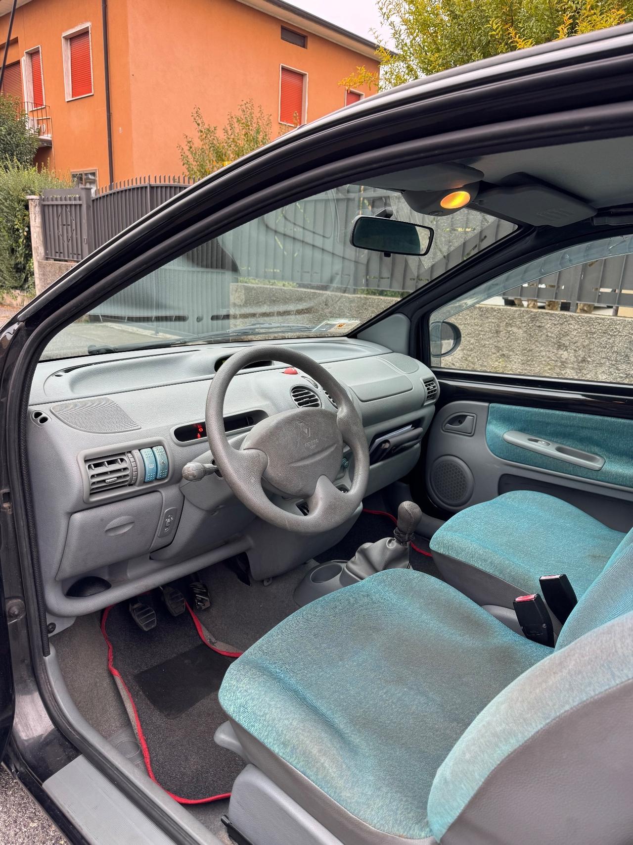 Renault Twingo 1.2i cat Authentique