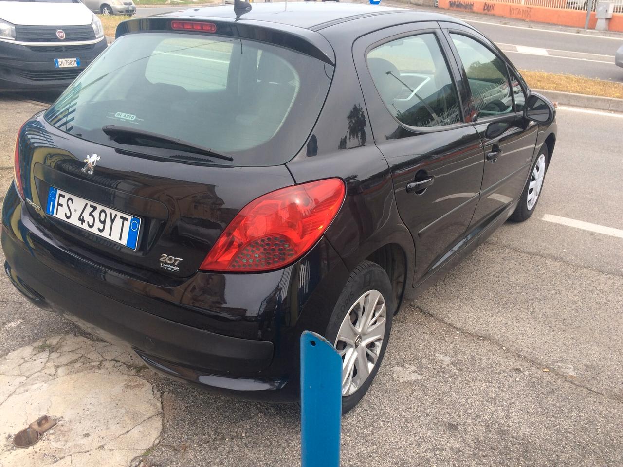 2008 Peugeot 207 1.4 8V 75CV 5p. Energie tagliandata garanzia !