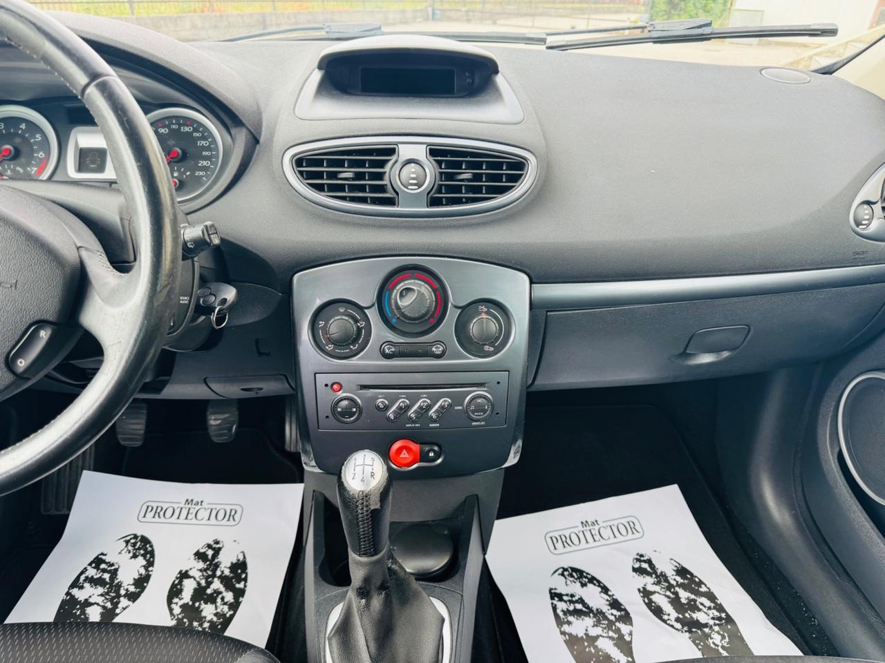 Renault Clio le iene 2008 1.2 benzina gpl 220.000km neo