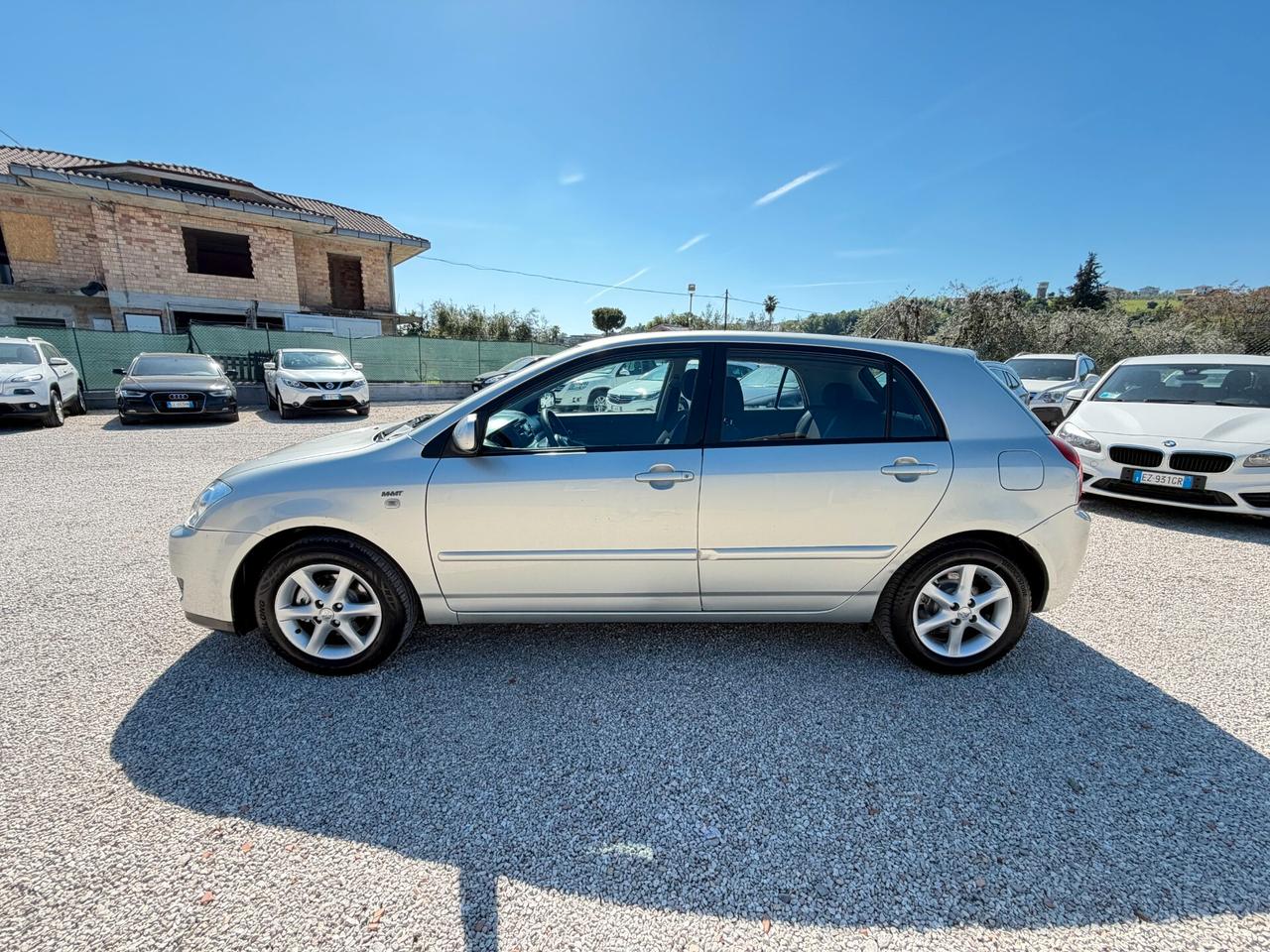 Toyota Corolla 1.4 D-4D 90 cv 5 p automatica 284.610 km