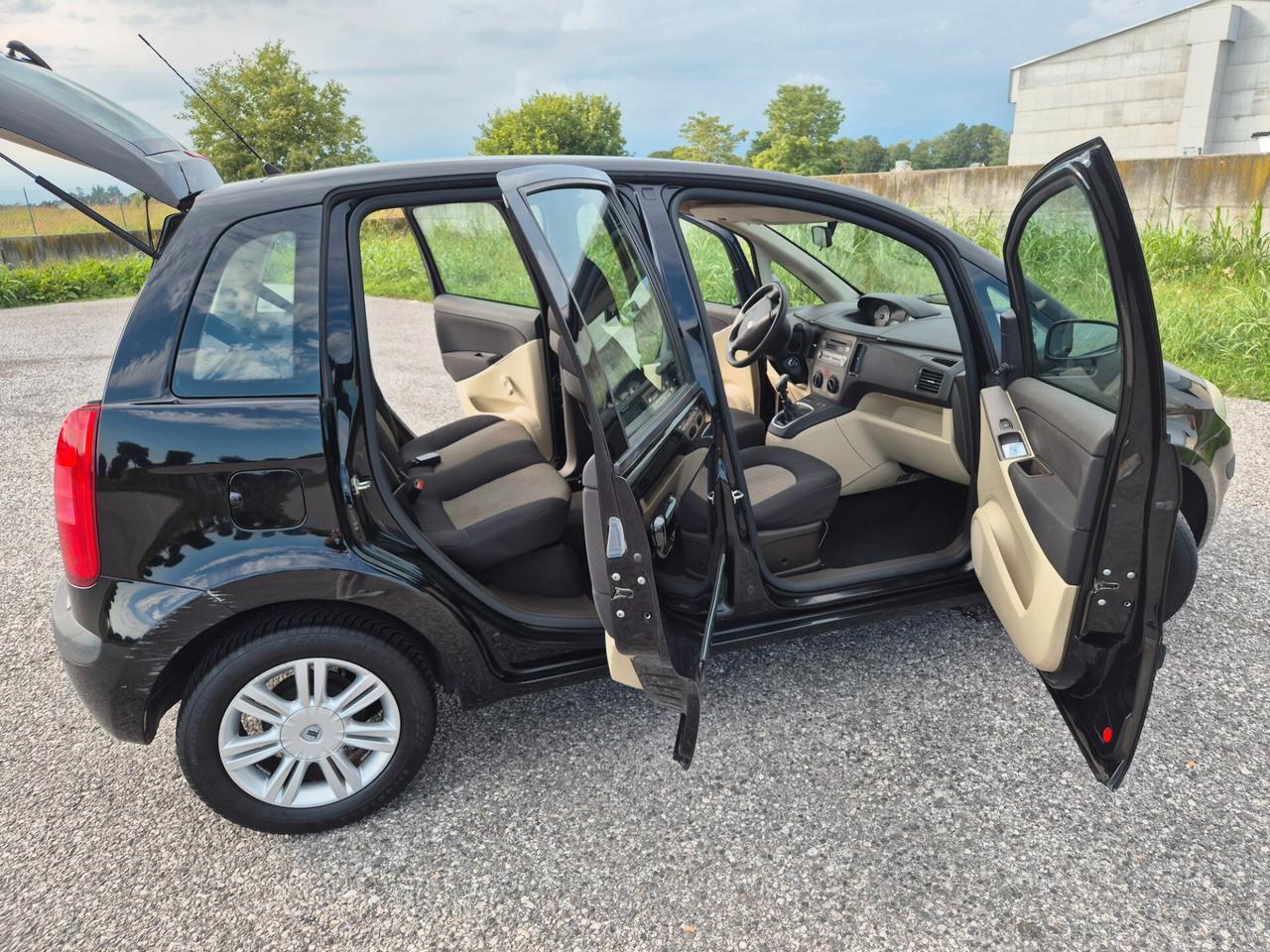 Lancia MUSA 1.4 DIVA OK NEOPATENTATI