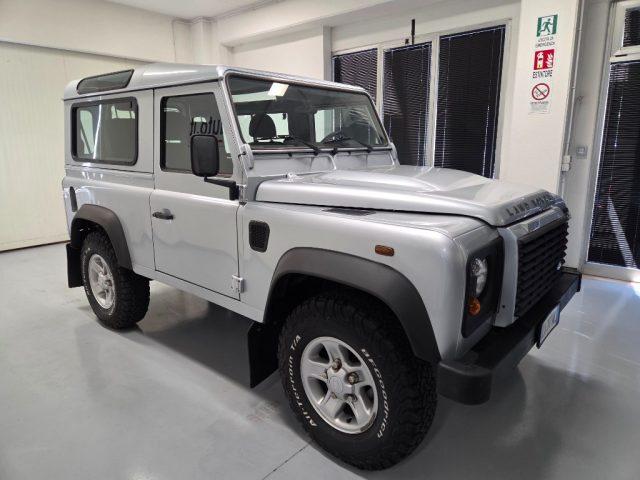 LAND ROVER Defender 90 2.4 TD4 AUTOVETTURA SERVICE LAND ROVER