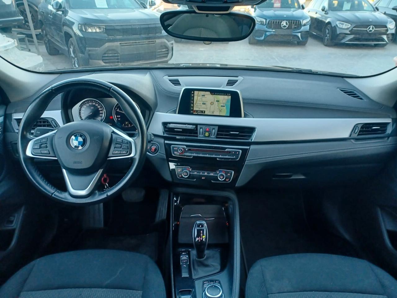 Bmw X2 sDrive18d Business-X