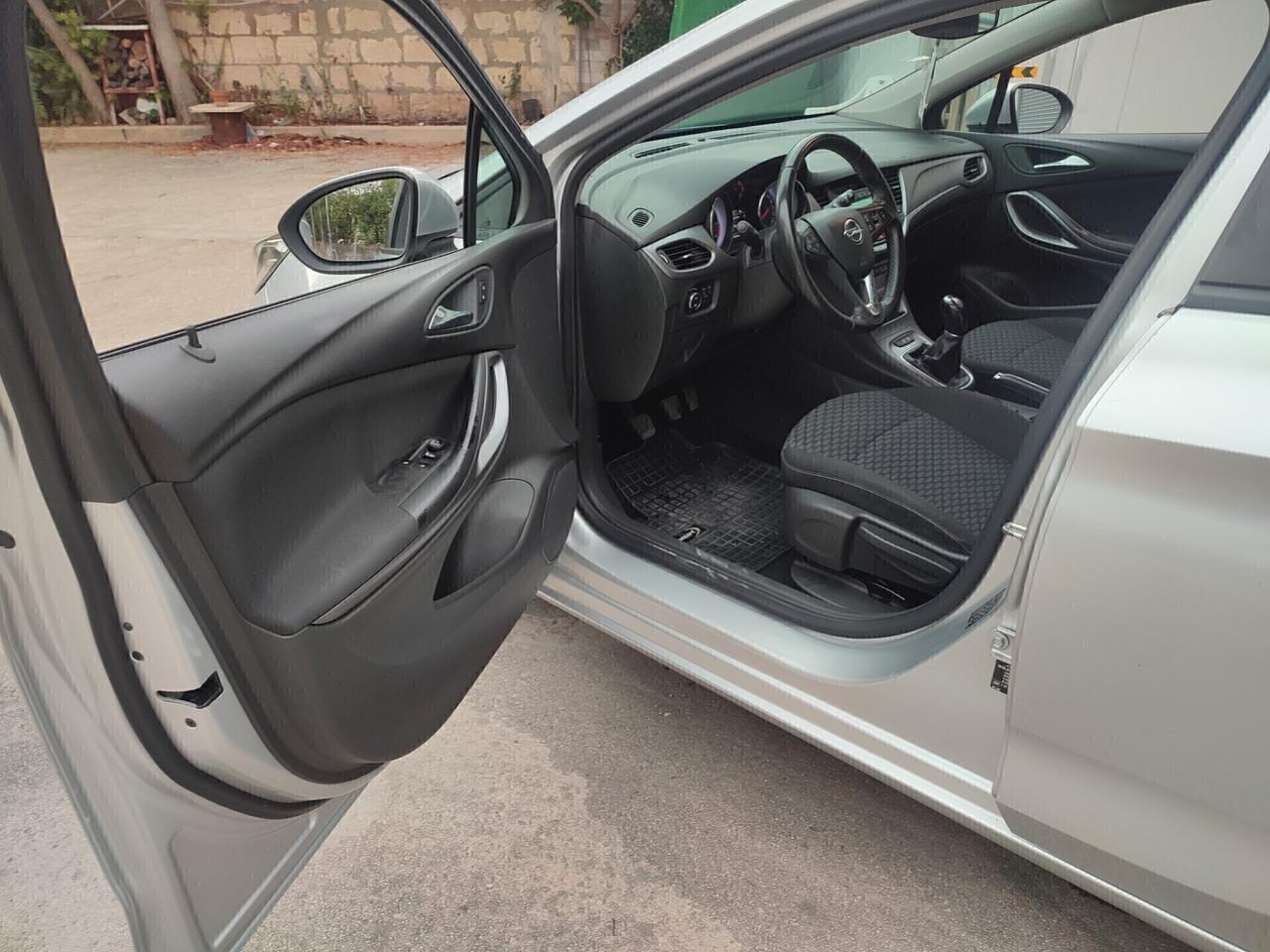 Opel Astra 1.6 CDTi 110CV Start&Stop Sports Tourer Innovation