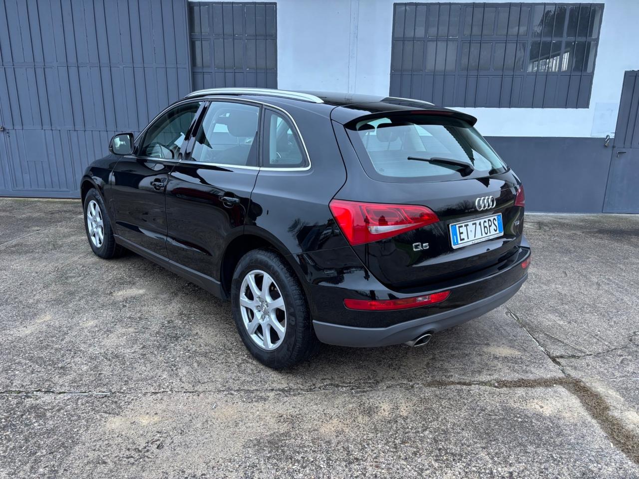 Audi Q5 2.0 TDI 150 CV. Garanzia 12 mesi