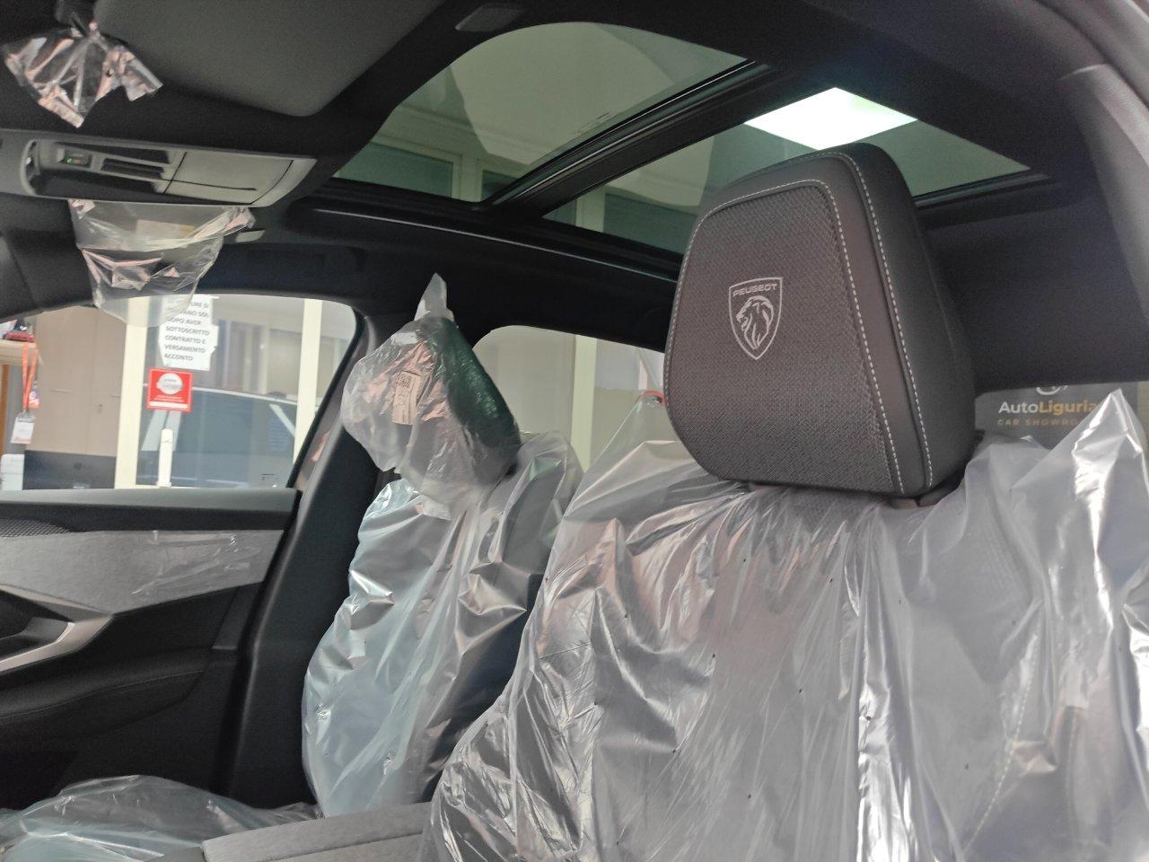 Peugeot 3008 3008 1.2 hybrid GT 145cv e-dcs6