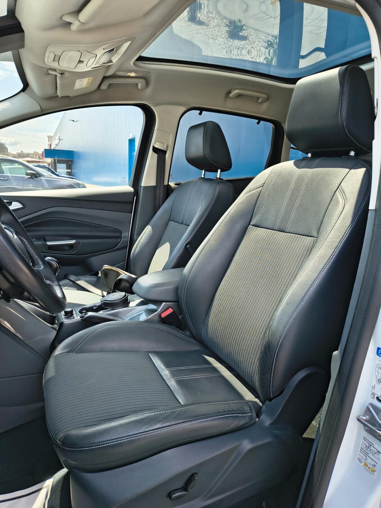 Ford C-Max EcoBoost 100CV Titanium