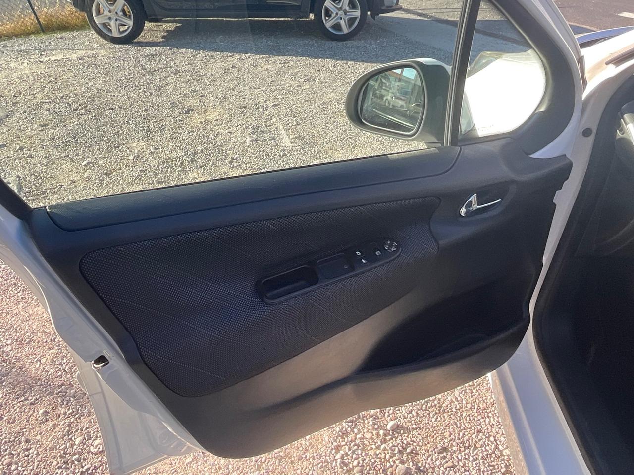 Peugeot 207 1.4 8V 75CV SW Energie Sport