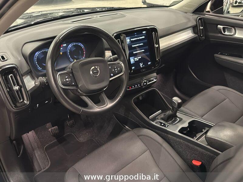 Volvo XC40 Benzina 1.5 t2 Momentum my21