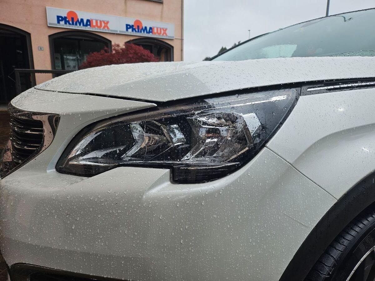 Peugeot 5008 1.2 pt t Allure s&s 130cv 7p.ti eat8