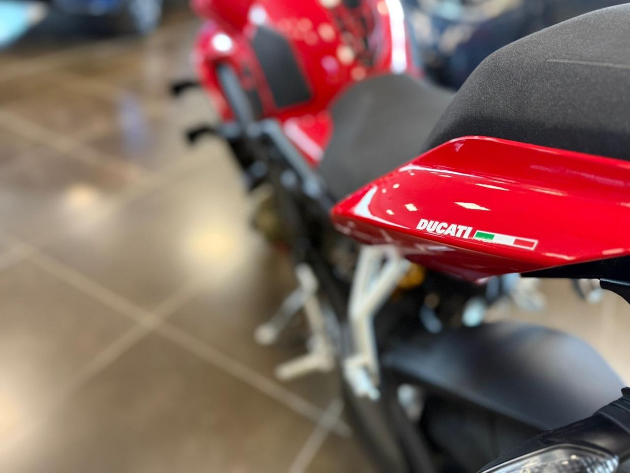 Ducati Streetfighter V4 S my21