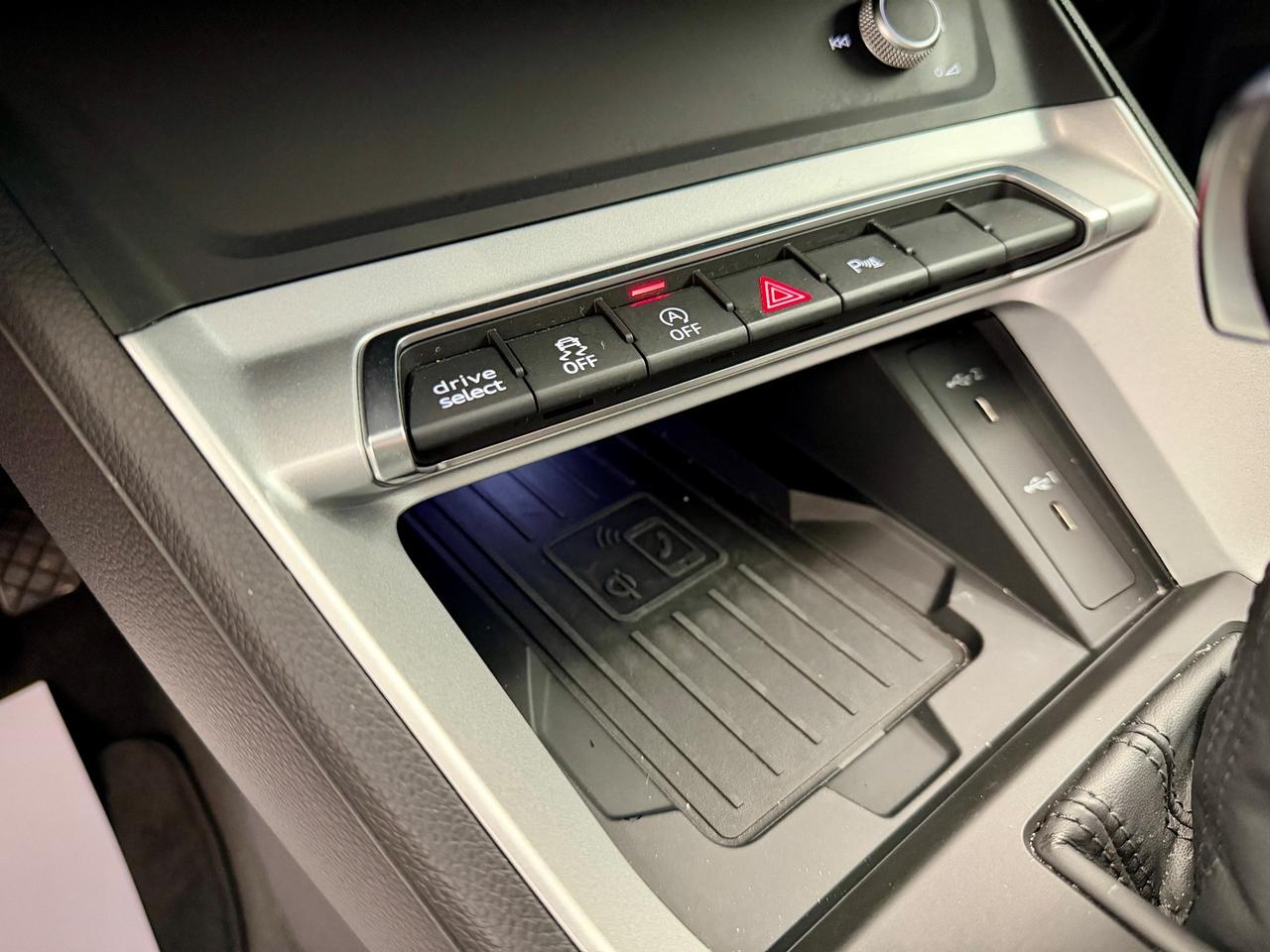 Audi Q3 35 TDI - SPORTBACK S-LINE EDITION