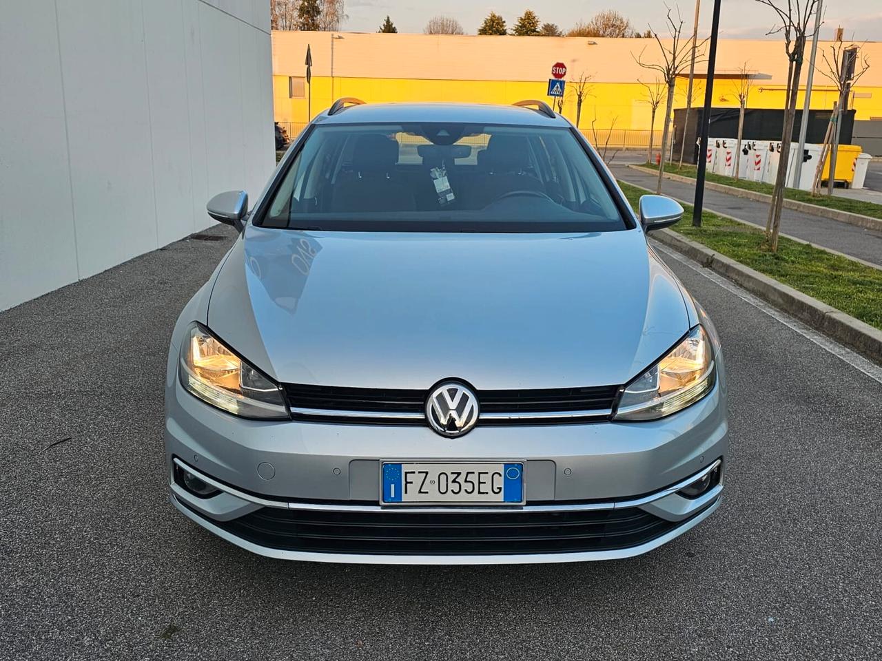 Volkswagen Golf Variant 2.0 diesel