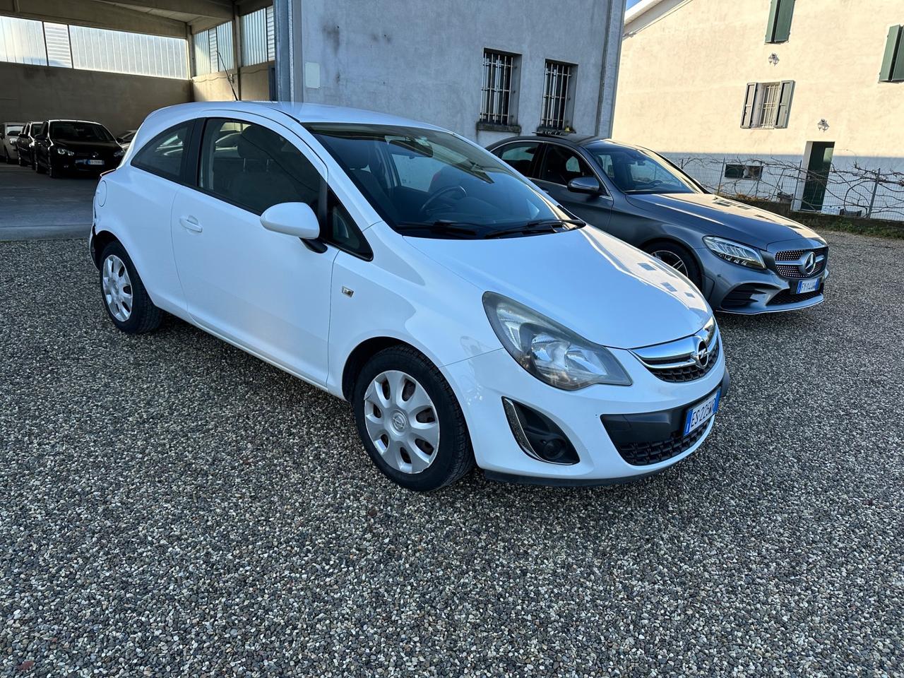 Opel Corsa 1.2 85CV 3 porte GPL-TECH b-color