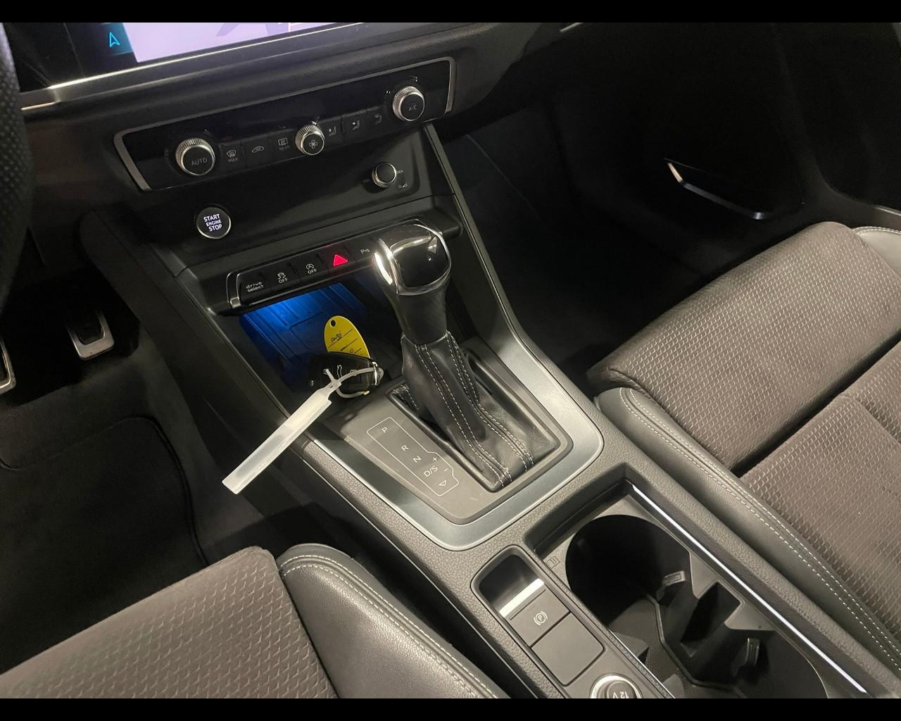 AUDI Q3 2ª serie - Q3 SPB 45 TFSI quattro S tronic S line edition