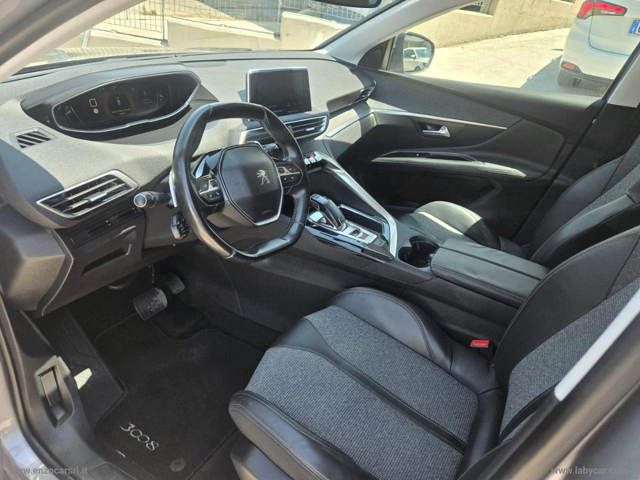 PEUGEOT 3008 BlueHDi 120 S&S Allure FULL LED