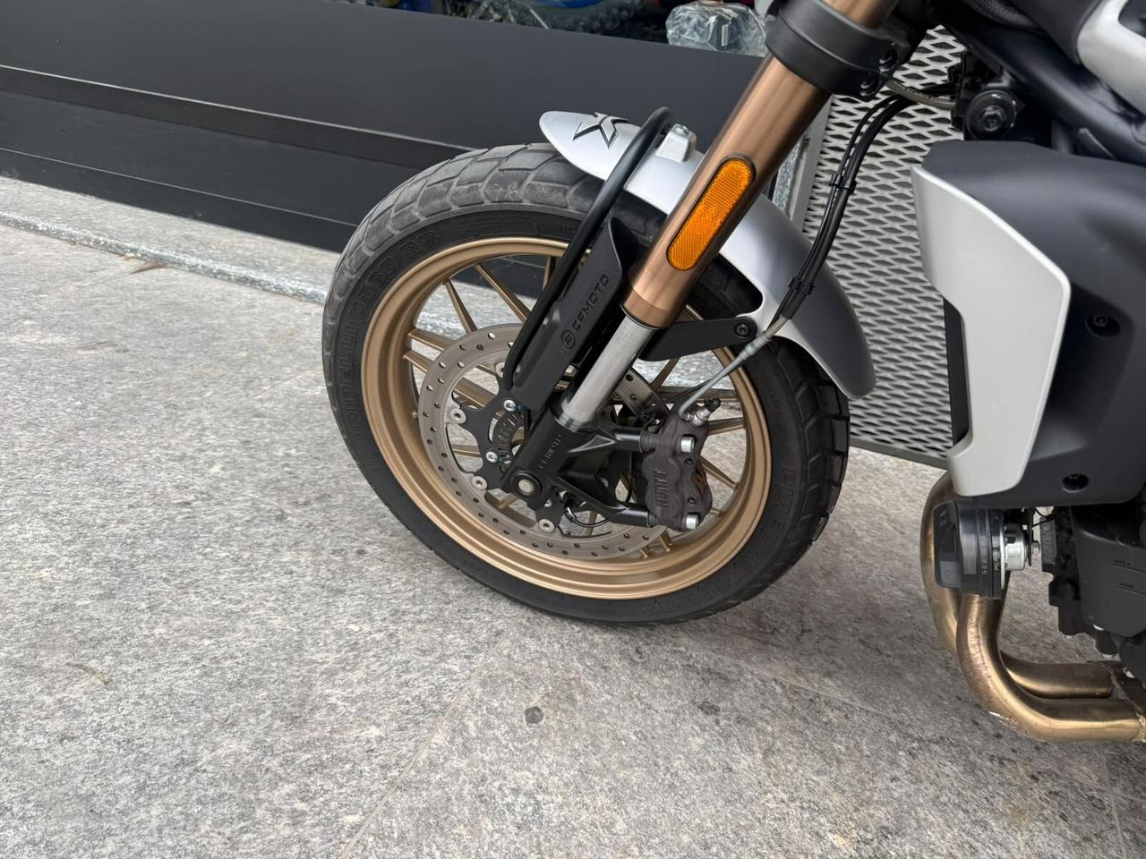 Cf Moto 700CL-X