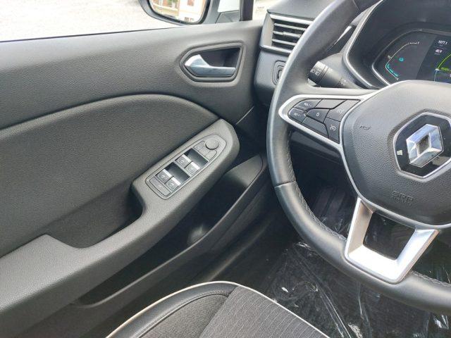 RENAULT Clio Full Hybrid E-Tech 140 CV 5 porte E-Tech FULL.
