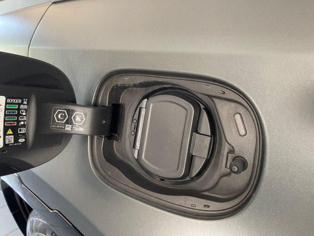 LAND ROVER Defender 2.0 SI4 PHEV X-DYNAMIC AWD KM-14.700 UNIPROPR.