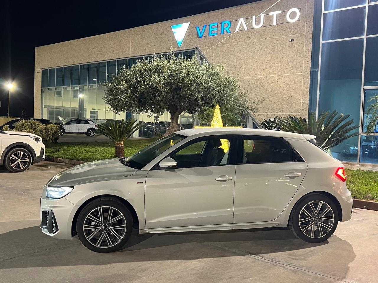 Audi A1 Spb 30 SLine possibilità noleggio no scoring